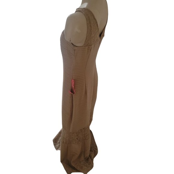 Elegant Beige Mermaid Gown With Lace Accents & Sleeveless Design Floor-Length Fo - Picture 5 of 8